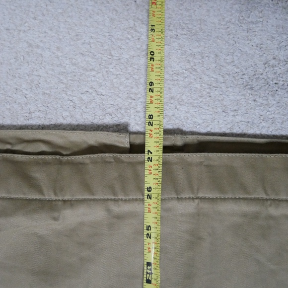 Taylor Stitch Deck Jacket in Khaki Dry Wax - Picture 5 of 8